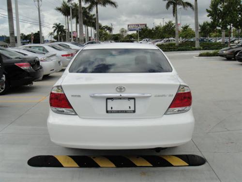Toyota Camry 2006 photo 1
