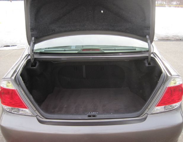 Toyota Camry 2006 photo 2