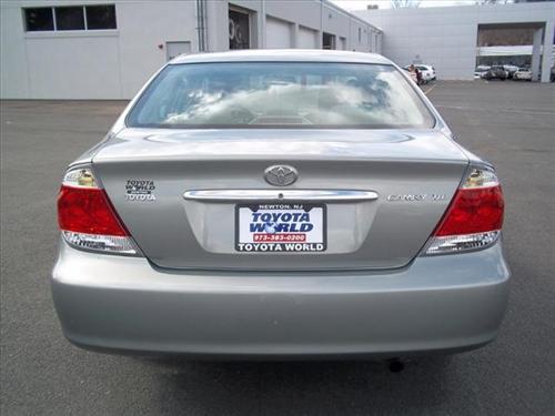 Toyota Camry 2006 photo 2