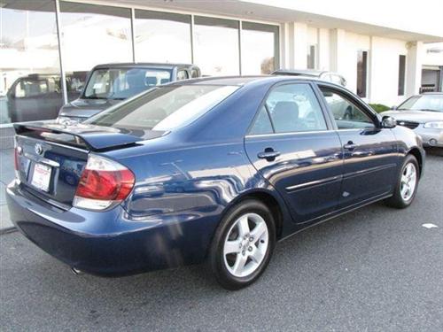 Toyota Camry 2006 photo 2