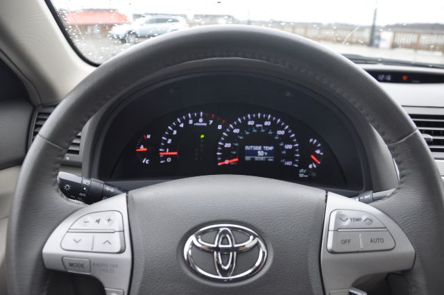 Toyota Camry SEL Sport Utility 4D Sedan