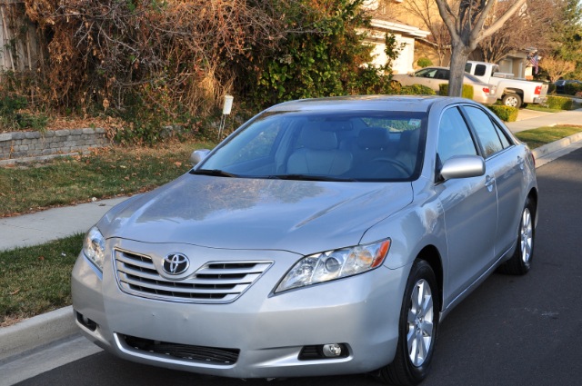 Toyota Camry Ext. Cab 6.5-ft. Bed 4WD Sedan