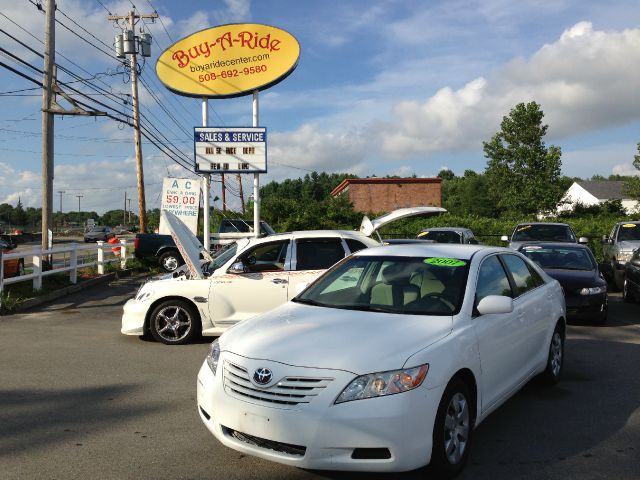 Toyota Camry SEL Sport Utility 4D Sedan
