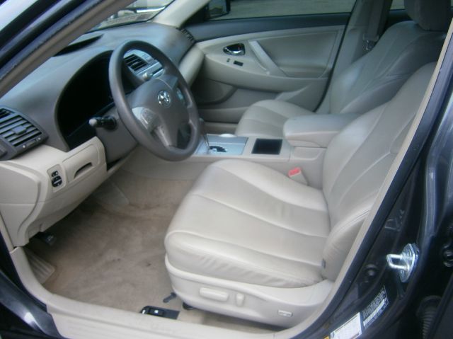 Toyota Camry Enthusiast 2D Roadster Sedan