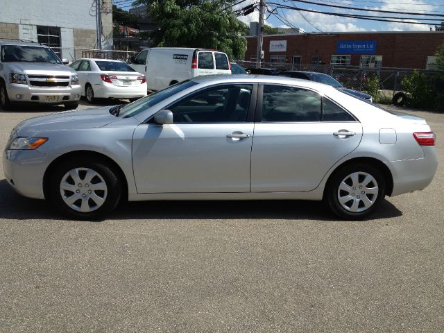 Toyota Camry Enthusiast 2D Roadster Sedan