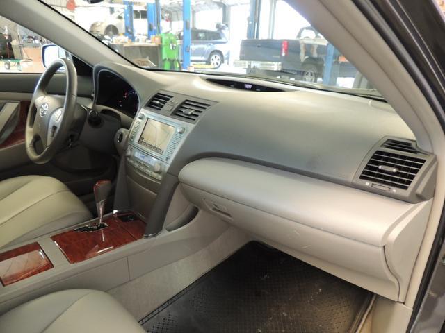 Toyota Camry SEL Sport Utility 4D Sedan