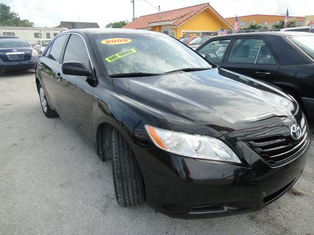 Toyota Camry Crown Sedan