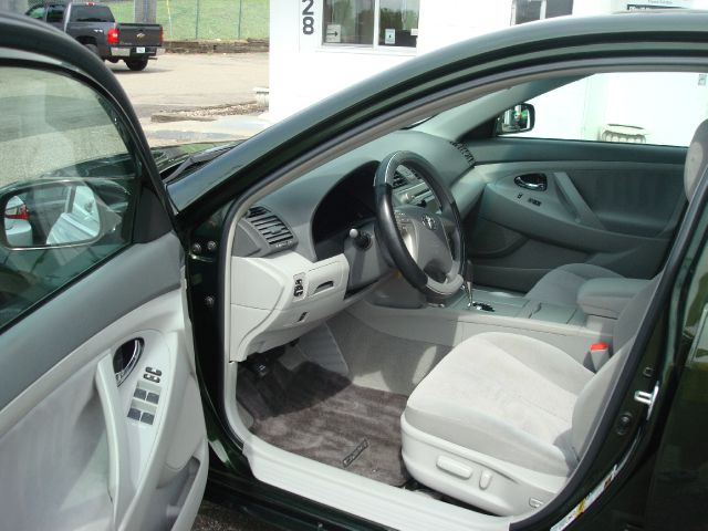 Toyota Camry 2010 photo 1