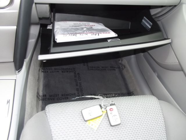 Toyota Camry 2010 photo 2