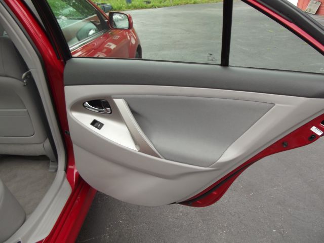 Toyota Camry 2010 photo 6