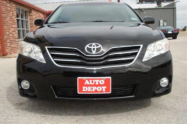 Toyota Camry 2010 photo 1