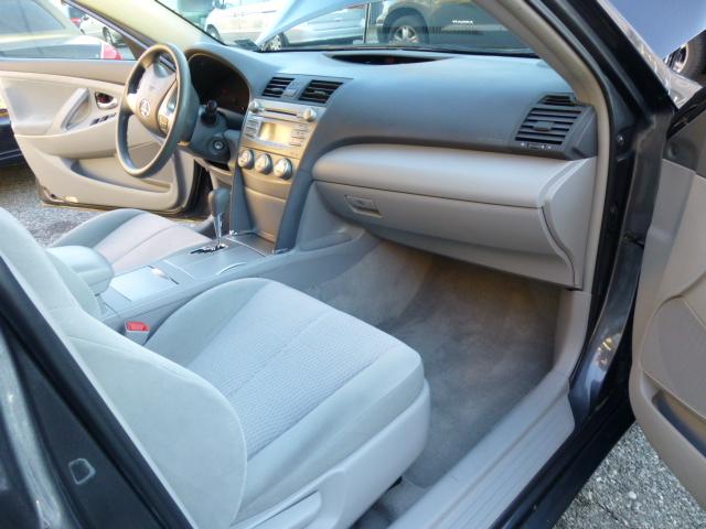 Toyota Camry 2010 photo 2