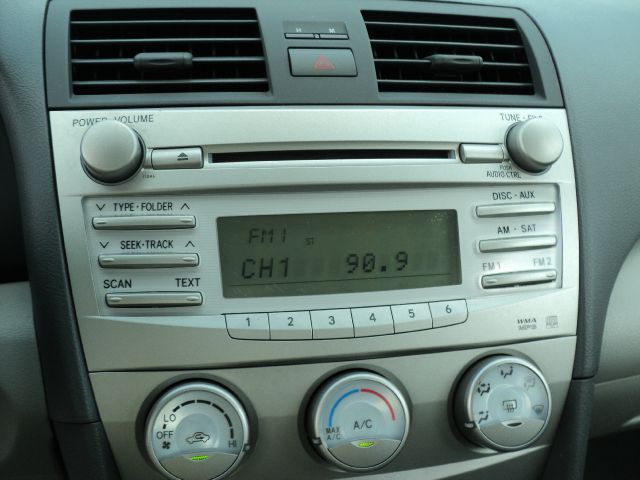 Toyota Camry Limited 3.0R VDC AWD Wagon Sedan