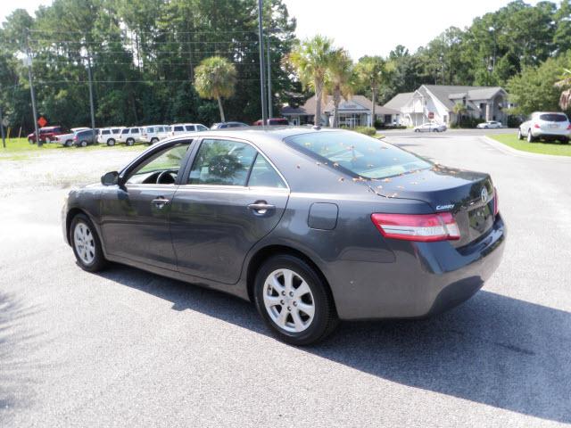 Toyota Camry 2010 photo 2