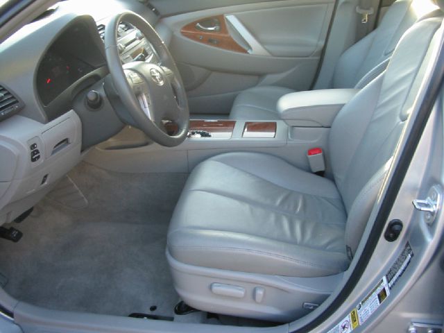 Toyota Camry 2010 photo 1