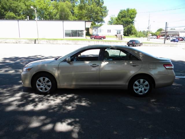 Toyota Camry 2010 photo 1