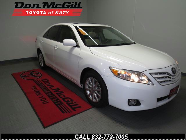 Toyota Camry 2010 photo 1