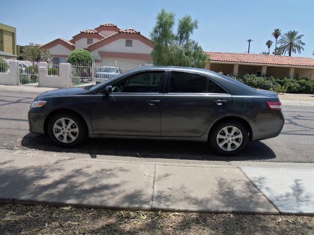Toyota Camry 2010 photo 2