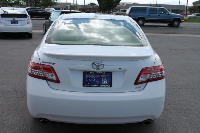 Toyota Camry Enthusiast 2D Roadster Sedan