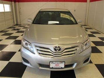 Toyota Camry 2010 photo 2