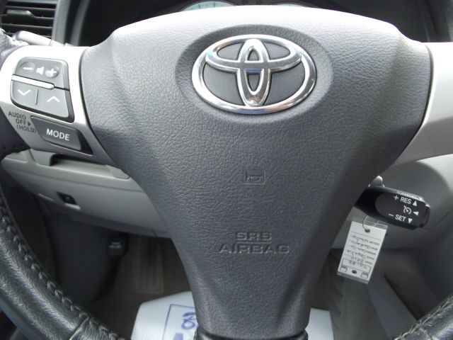 Toyota Camry 2010 photo 9