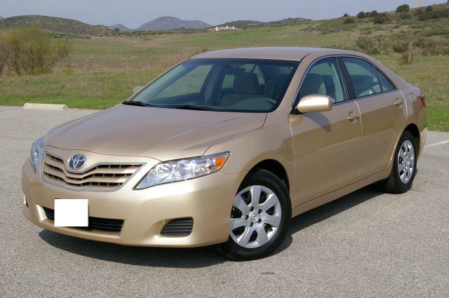 Toyota Camry 2010 photo 1