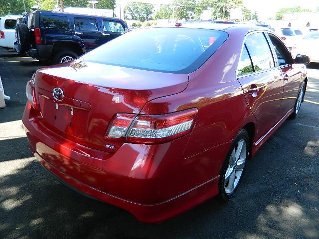 Toyota Camry 2010 photo 2