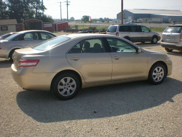 Toyota Camry 2010 photo 1