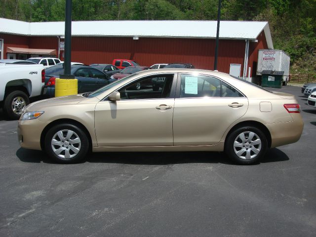 Toyota Camry 2010 photo 1