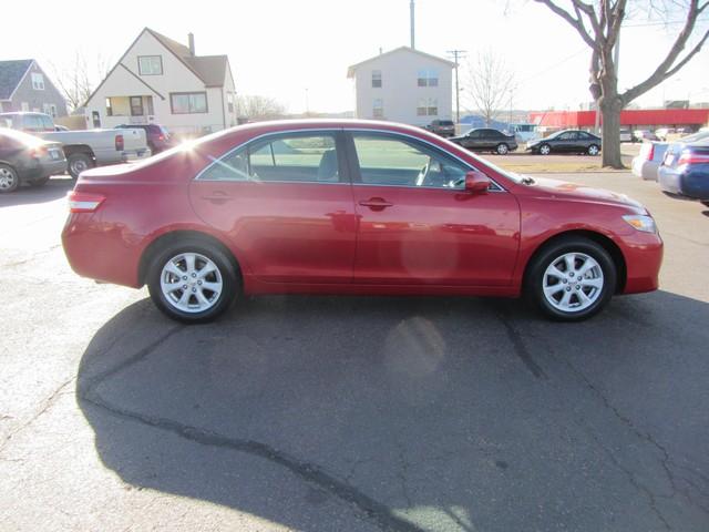 Toyota Camry 2010 photo 2