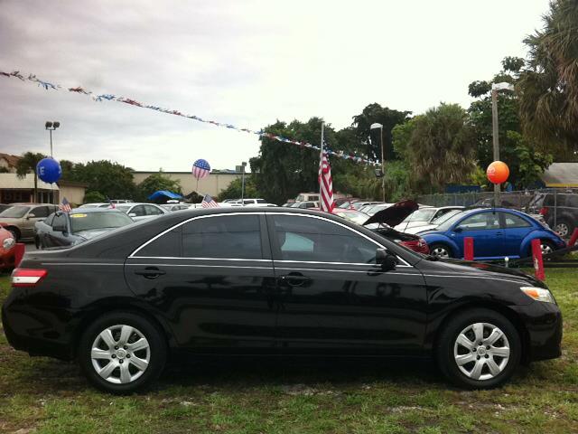 Toyota Camry 2010 photo 1