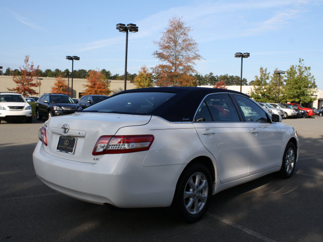 Toyota Camry 2011 photo 3