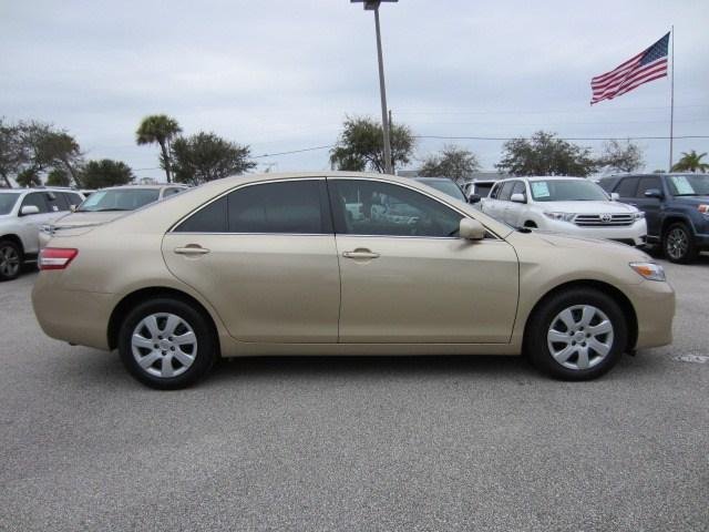 Toyota Camry 2011 photo 4