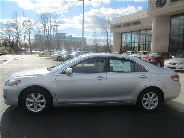 Toyota Camry 2011 photo 2
