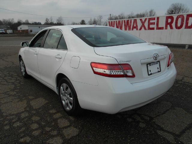 Toyota Camry 2011 photo 2