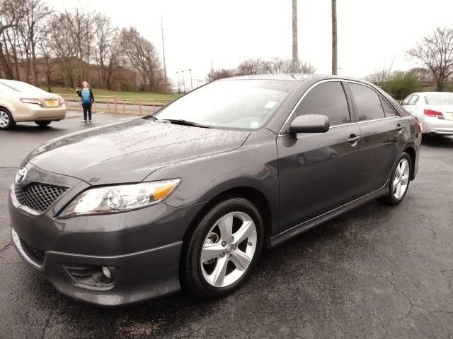 Toyota Camry 2011 photo 2