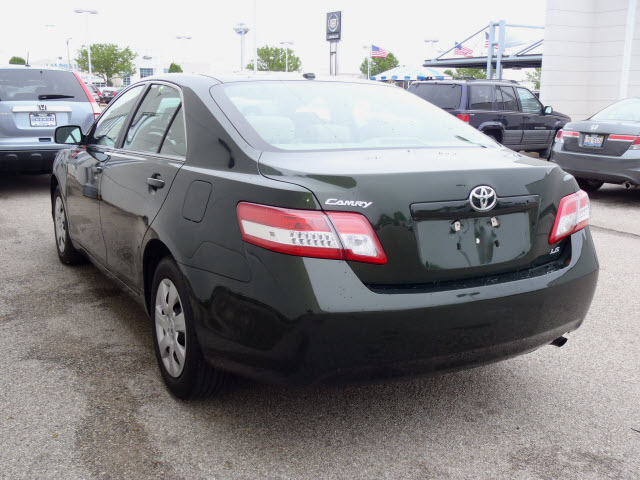 Toyota Camry 2011 photo 4