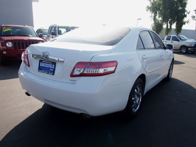 Toyota Camry 2011 photo 2