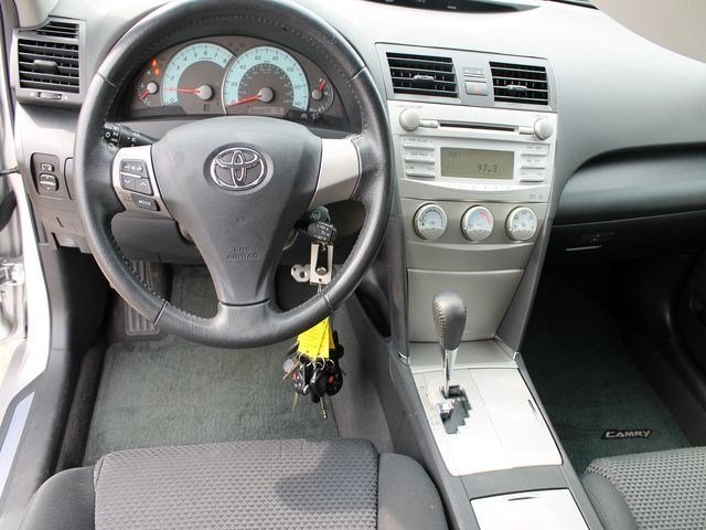 Toyota Camry 2011 photo 5