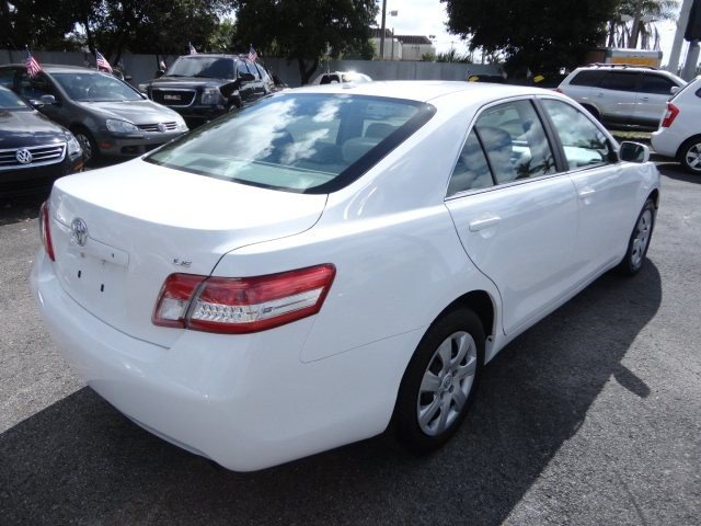 Toyota Camry 2011 photo 4