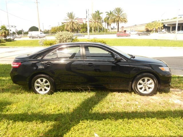 Toyota Camry 2011 photo 3