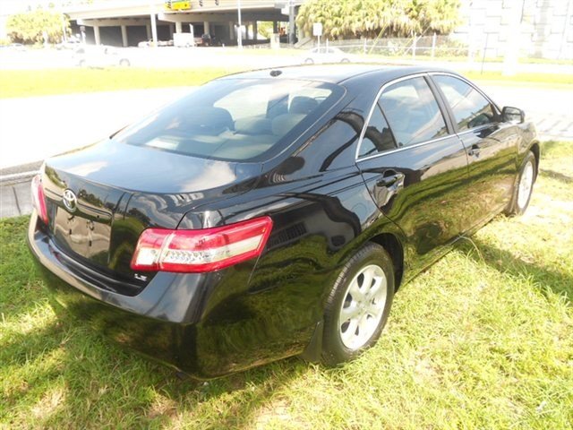 Toyota Camry 2011 photo 4