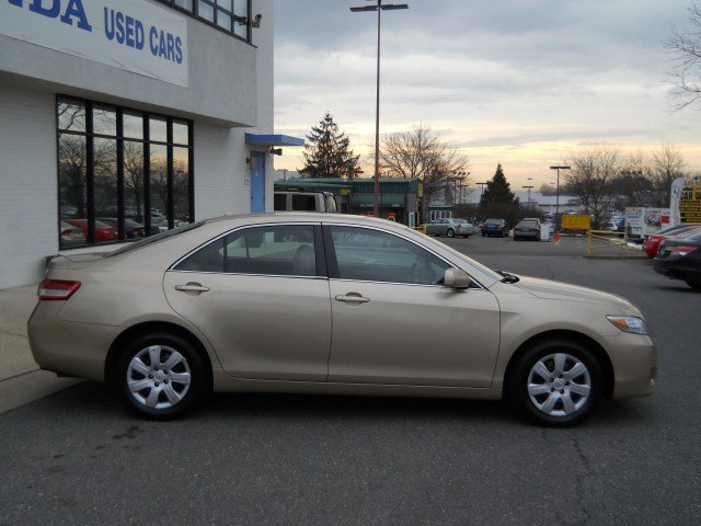 Toyota Camry 2011 photo 1