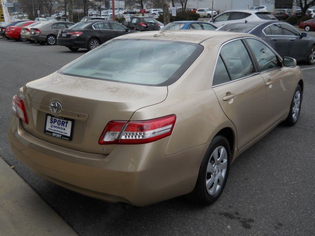 Toyota Camry 2011 photo 2