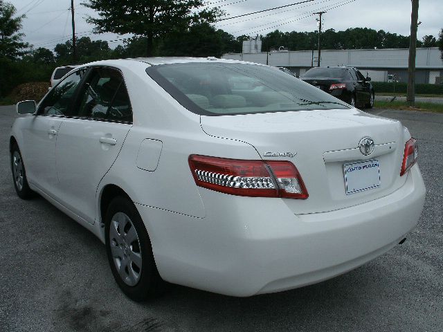 Toyota Camry 2011 photo 2