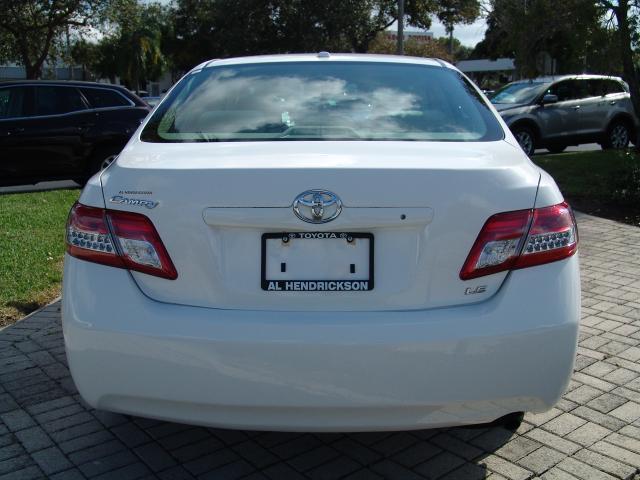 Toyota Camry 2011 photo 4