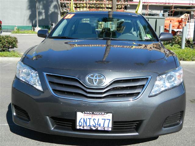 Toyota Camry 2011 photo 1