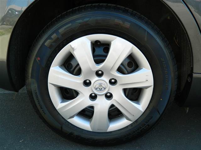 Toyota Camry 2011 photo 3