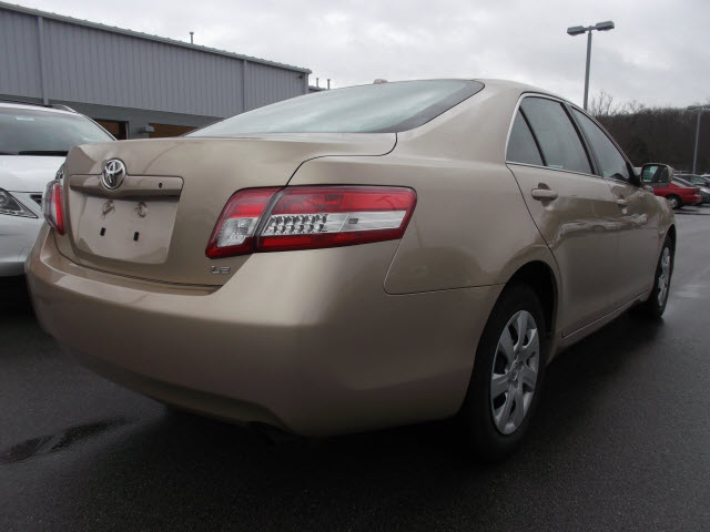 Toyota Camry 2011 photo 4