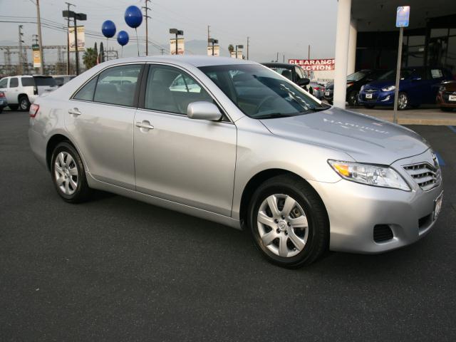 Toyota Camry 2011 photo 1